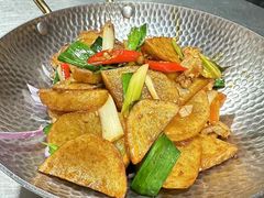 -隔壁老王·家常云南菜(花巷店)