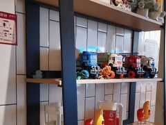 -必胜客(百联又一城店)