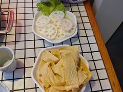 -山悦里 山野·鲜火锅(罗斯福广场店)