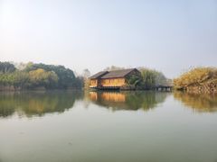 -梁鸿国家湿地公园