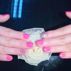 米卡美甲沙龙-EMILY艾枚莉美甲美睫·美颜·现磨咖啡