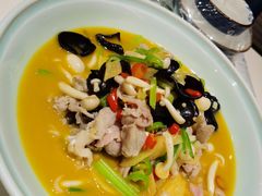 黄焖黑山羊-梅飞酒家(名辉豪庭店)