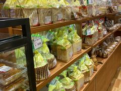 面包甜点陈列柜-面包工房(天河城店)