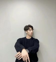-逸丝风尚专注烫染