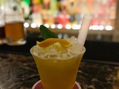 -THE OLD HOUSE酒吧
