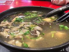 -回味鸭血粉丝汤(新城市广场店)