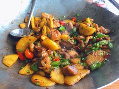 -老唐三下锅 ·张家界地标美食(溪布街店)