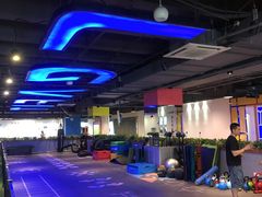 -锐菲特游泳体育健身中心(滨江店)
