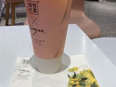 -奈雪的茶(湖滨银泰in77C区PRO店)