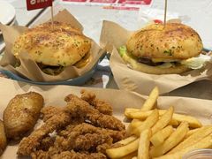 -必胜客(东部星悦天地店)