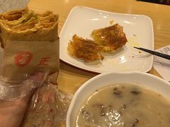 -肥叔锅贴(上沙路店)