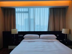 -上海龙之梦万丽酒店