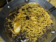 炸酱拉面-富乐满韩国正宗炸鸡韩国料理(虹泉路店)