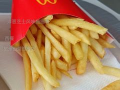 洋葱芝士风味摇摇薯-麦当劳(杭州西湖银泰百货店)
