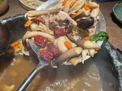 -蘑界·野生菌火锅(深业上城店)