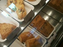 -星巴克臻选(深圳龙华红山天虹店)