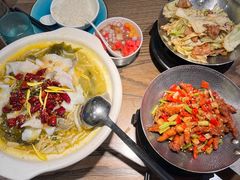 -酸渡·老坛酸菜鱼·现炒下饭菜(港惠新天地店)