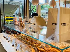 -VERIE BAKEHOUSE
