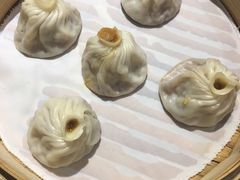 -新梅华·茶点餐厅(欧尚店)