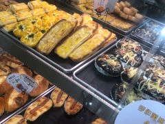 -Caidie Bakery采蝶轩(百越店)