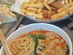 -W COLLECTIVE  DESSERT SHOP