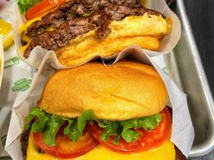 招牌牛肉堡双层-Shake Shack(西单大悦城店)