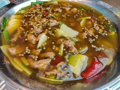 -有红鸡毛店·川菜(建设路店)