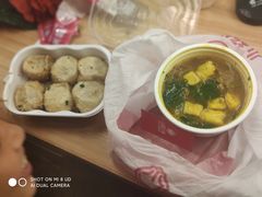 -小杨生煎(金山百联购物中心3楼店)