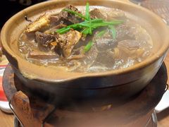 -阿润打边炉·鲜切鸡煲(华漕店)