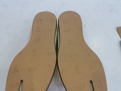 -莱靓奢侈品洗护改衣店(新世界百货崇文店)
