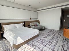 -大连星海皇冠假日酒店