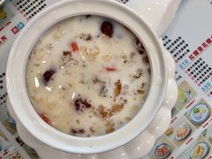 冰糖雪耳桃胶奶-广信牛奶甜品世家(台东店)