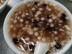 -芳婆糕团店(王府大街店)