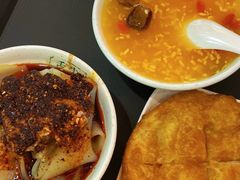-舌尖尖传统小吃(万达店)