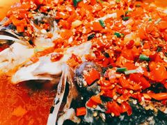 坛香剁椒蒸水库鱼头-湘上湘(米其林餐厅-正大中心总店)