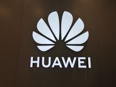 -华为授权体验店(中山公园来福士)
