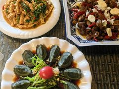 -天羽烤乳鸽店(财大家属院店)