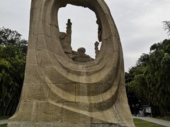 -上海市龙华烈士陵园