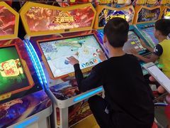 -顺德大良半月城游乐场