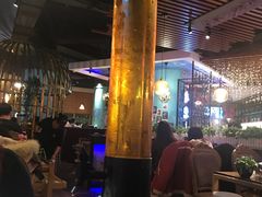 -三人行骨头王火锅(长寿店)