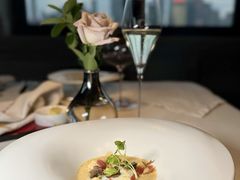 -弦月窗LUNETTE BY AMANDA(复兴路店)