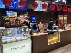 -上海世纪汇广场