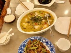 -橘子洲头湘菜馆