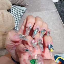 -By.2一站式美甲美睫