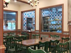 大堂-清真·玛丽亚新疆菜主题餐厅(浙江中路店)