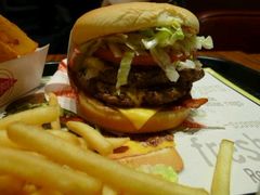 二重奏汉堡-FATBURGER 特富客汉堡(外交公寓店)