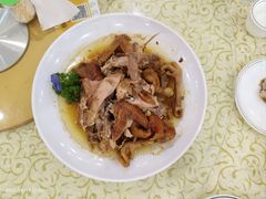 -鹏城人家海鲜酒家·23年老字号(较场尾店)