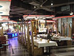 -四海一家自助餐(益田假日广场店)