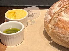 -恰餐厅及酒吧 CHAR Bar & Grill (北京丽都皇冠假日店)
