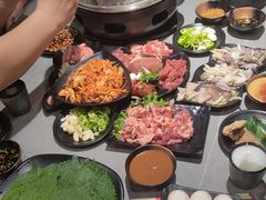 -啊美丽炭火烤肉(滑翔一店)